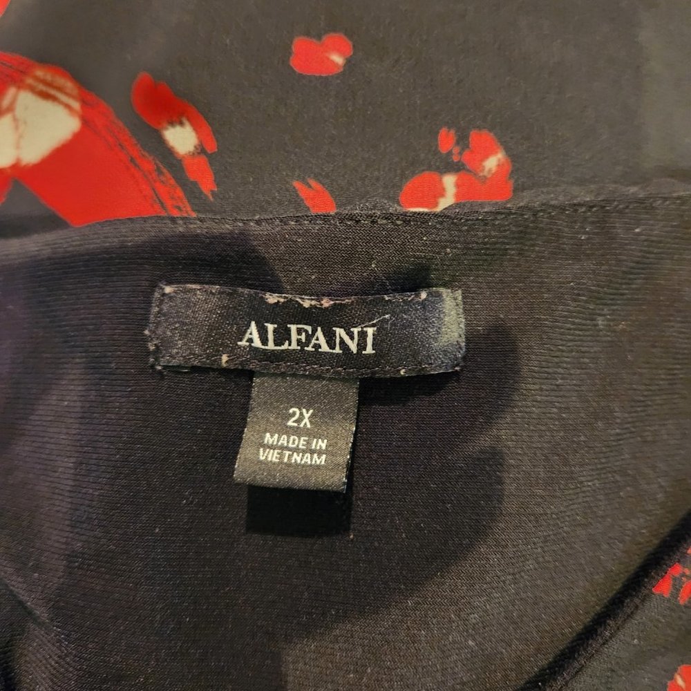 Asymetrical Flutter-Sleeved Layered Top - image 5